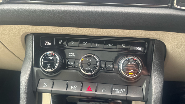 Skoda Kodiaq 2.0 TDI 200 Laurin + Klement 4X4 5dr DSG [7 Seat] Diesel Estate